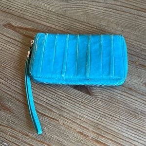 HOBO BRAND Zip Wallet. Used but good condition! Pretty turquoise color.
